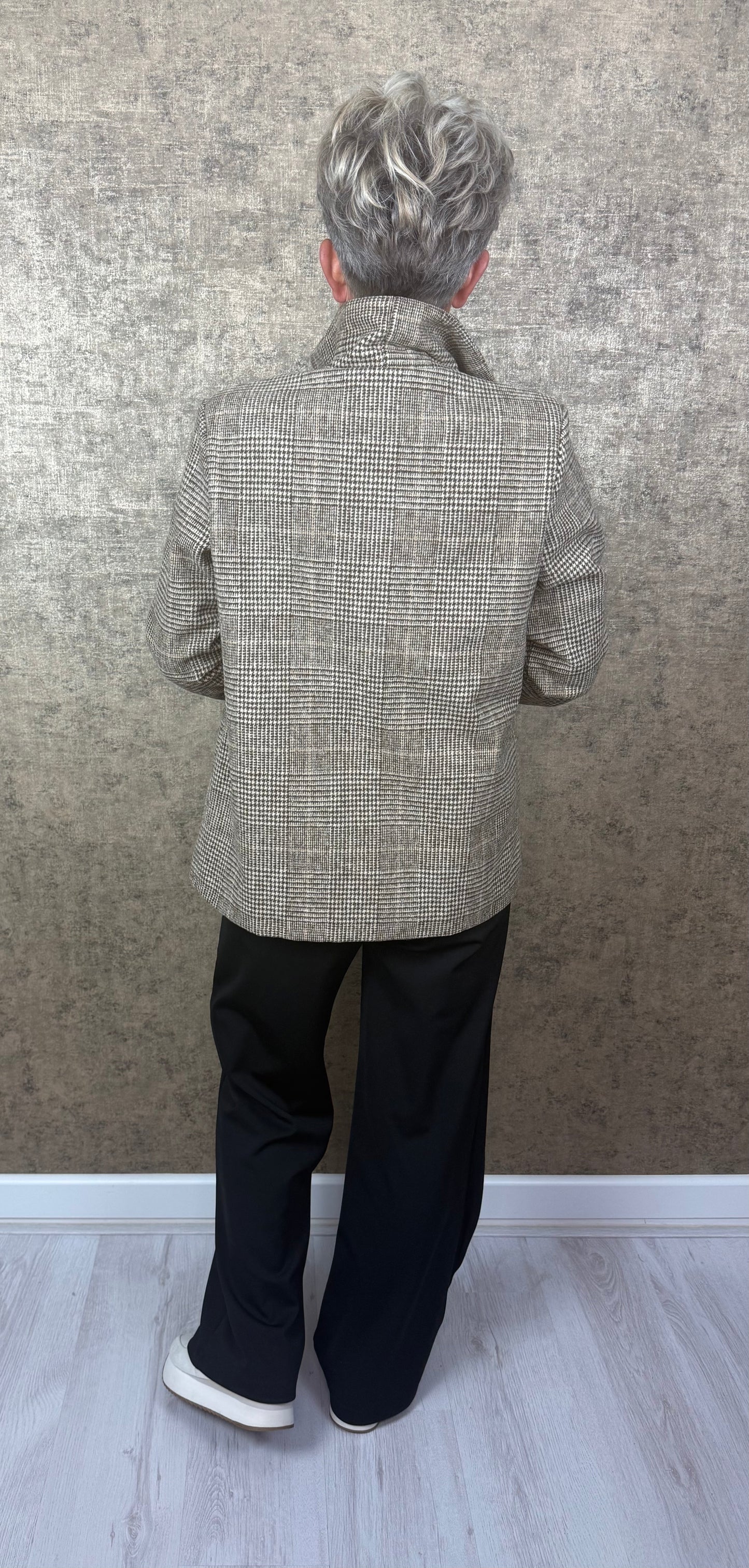 Classic Chic Geruite Blazer