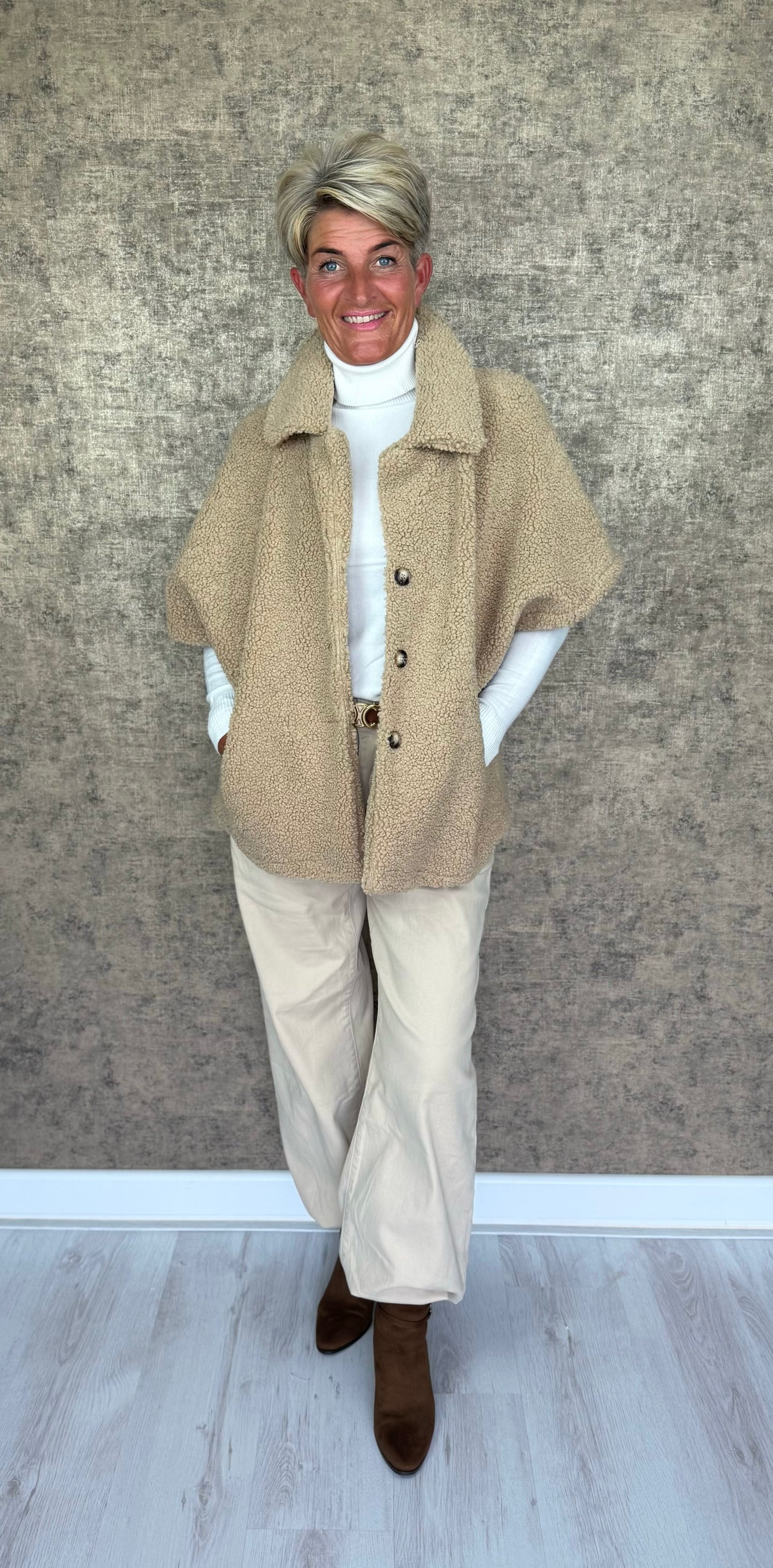 Teddy Short Sleeve Jacket