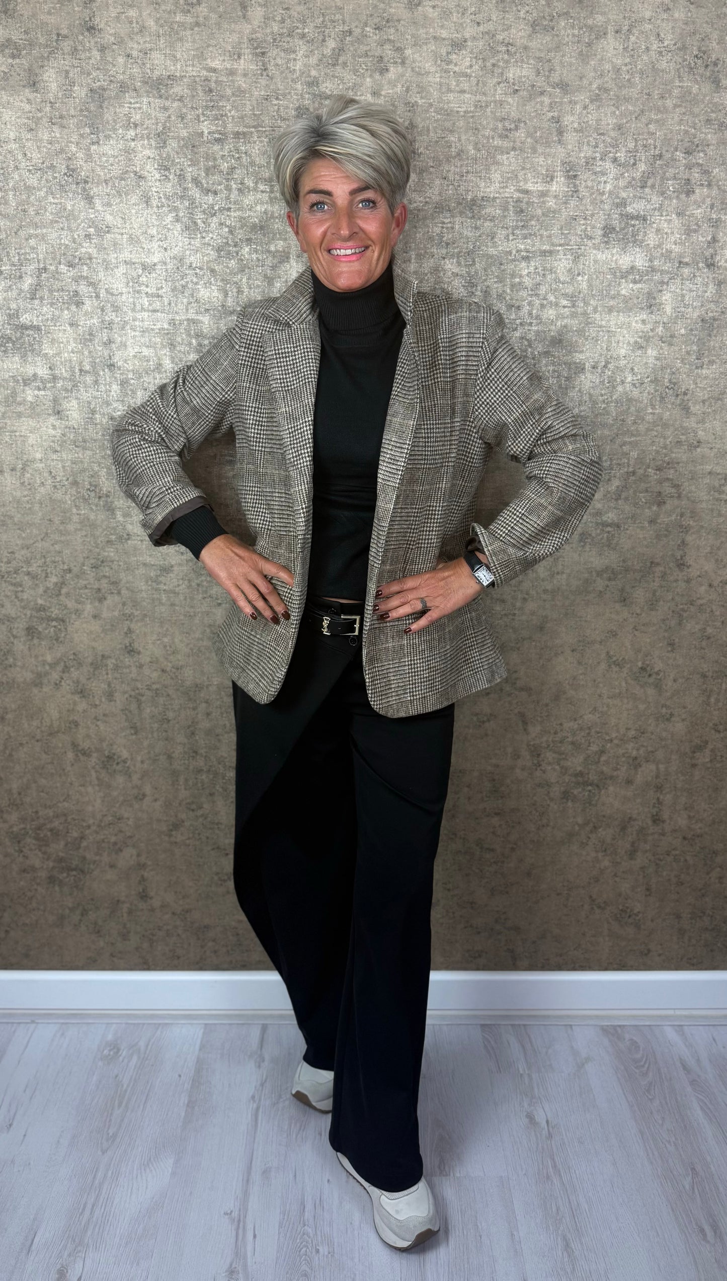 Classic Chic Geruite Blazer