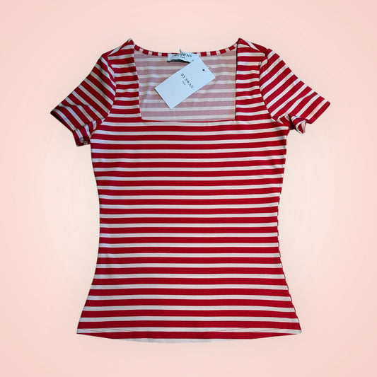 By Swan Striped Tee Comfortabel & Trendy
