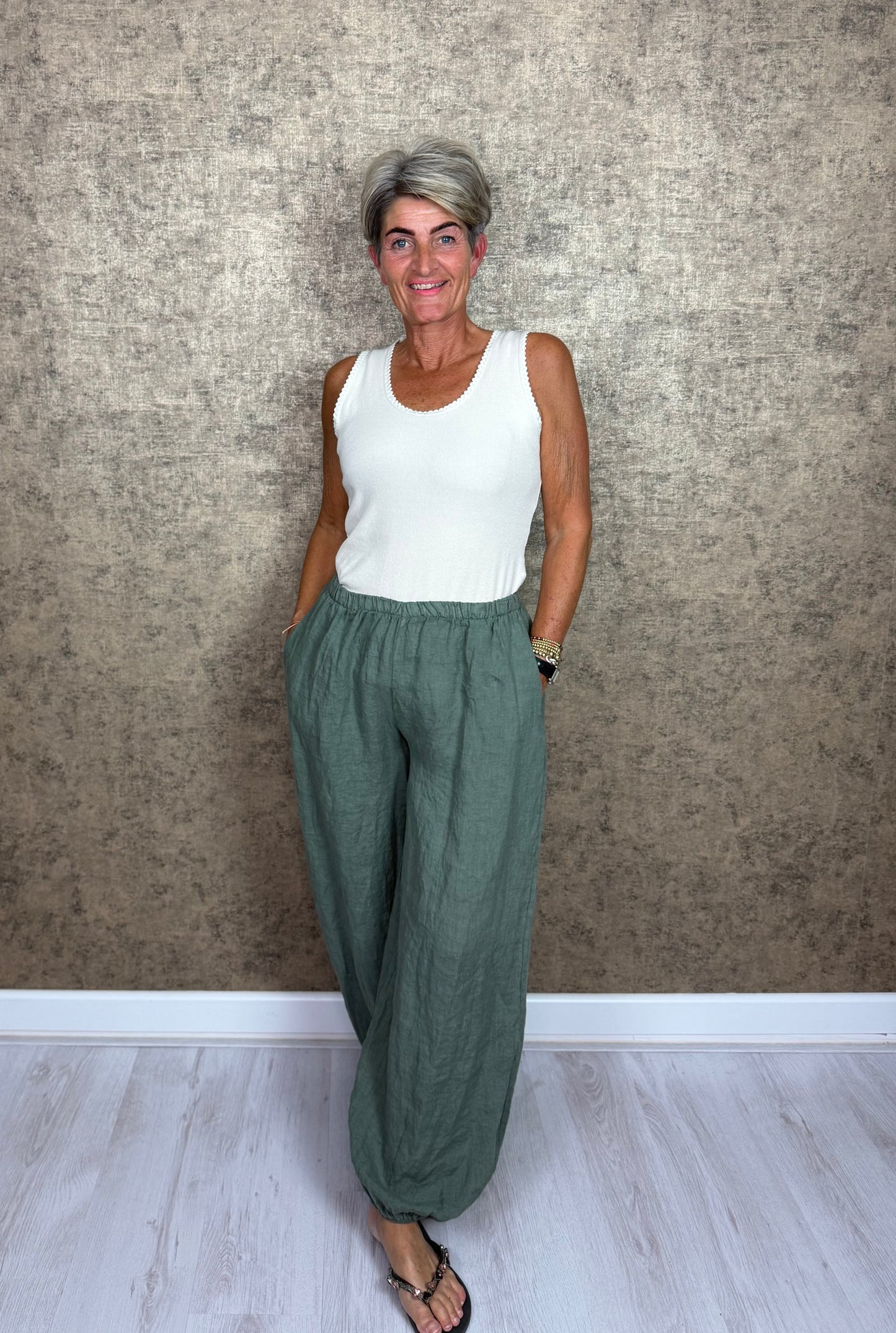 Essential Linnen Broek